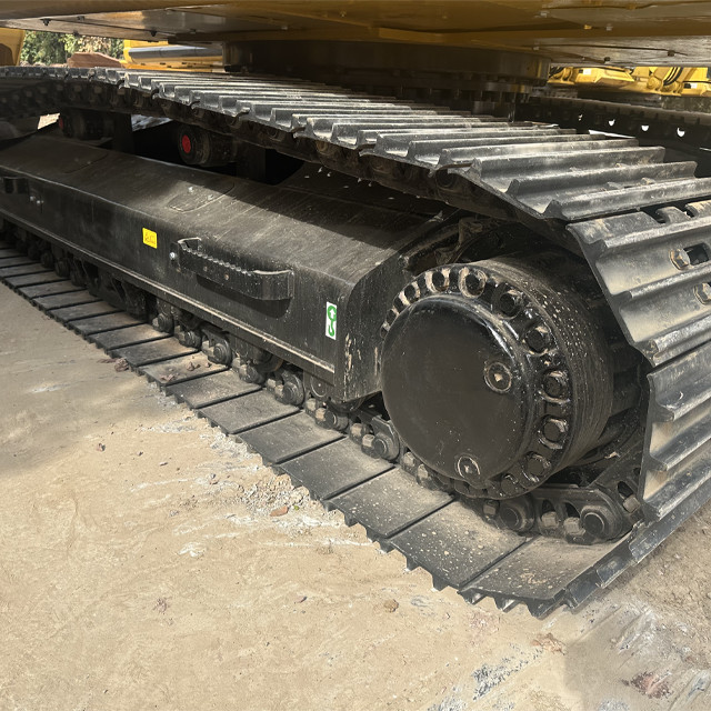 Reliable Caterpillar CAT330D Used Excavator Durable and High Performance Caterpillar Excavator Large CAT Construction Equipment