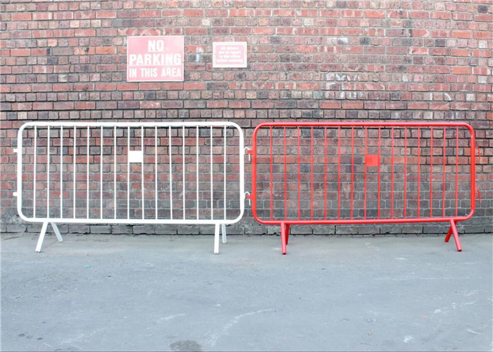 sports portable US standard white powder coating crowd control barriers