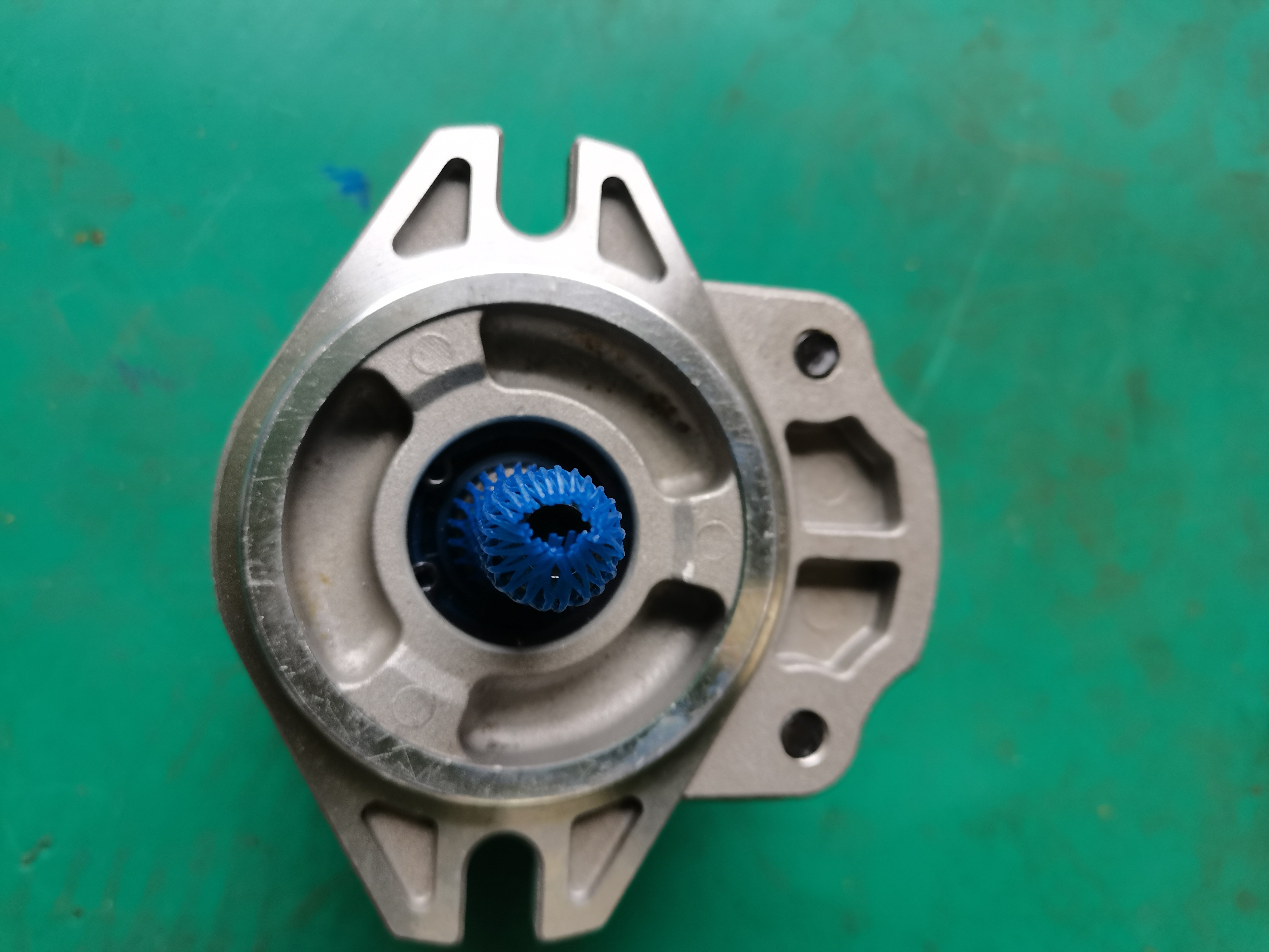 CBT-F412-ALΦ9L CBTseries Aluminum Gearpump For DUMP TRUCKS / FORKLIT / CRANES