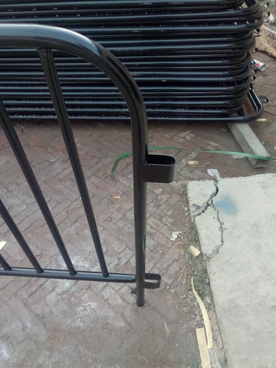 PVC Heras Crowd Control Temporary Traffic safety Parking Barrier