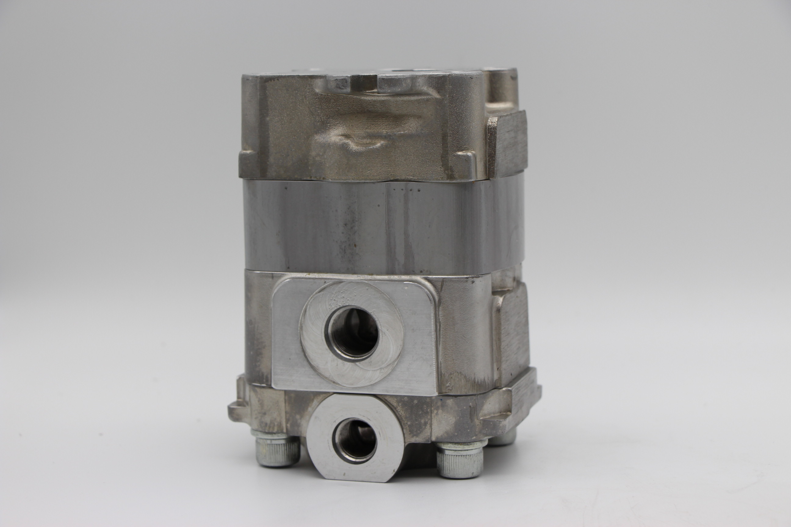 Aluminum PVD-2B-50 hydraulic gear pump pilot pump use for CAT E305 E306 excavator