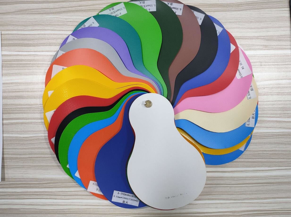 Striped Fire Retardant Tarpaulin PVC Laminates TL550 Hot Melt Coating High Strength Material