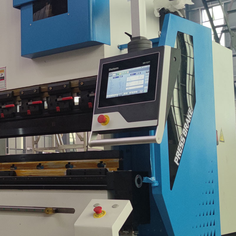 160T3200MM 4+1 AXIS Delem DA53T Hydraulic Bending Machine CNC Press Brake