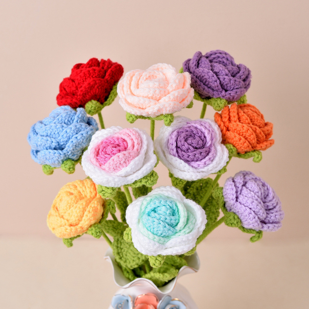 Handmade Knitted Rose Artificial Flowers, Crochet Floral Bouquet, DIY Yarn Knitting, Handcrafted Hook Flower Arrangement