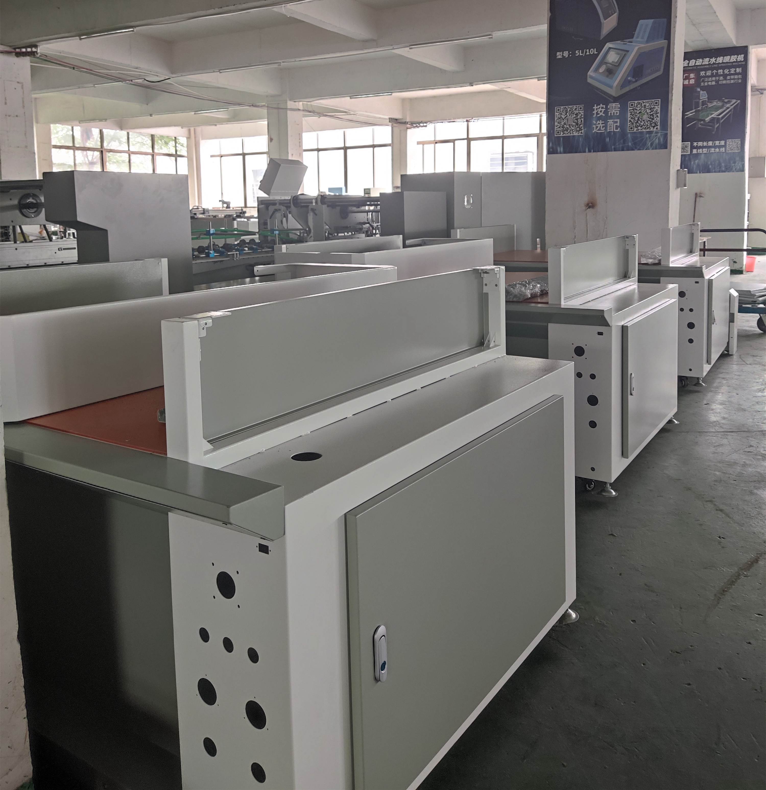 Maximum Paper Width 2 800mm Bottom Folding Box Folder Gluer with Flexo-Printing