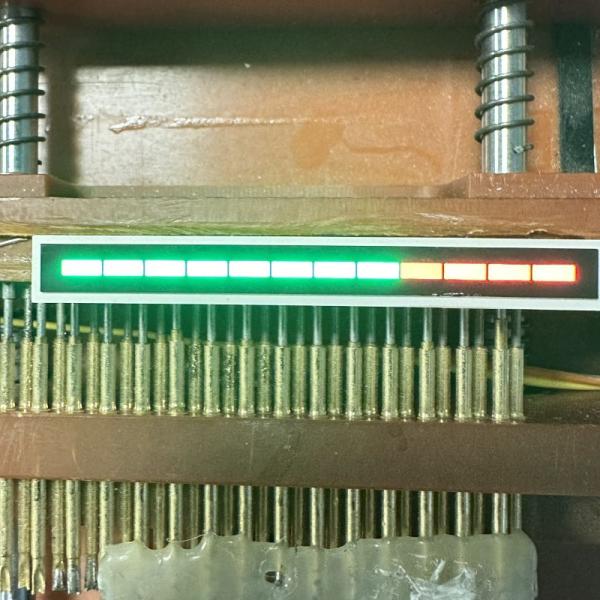 Ultra Red/Pure Green 12 Segment LED Light Bar for Instrument Panel Indicator