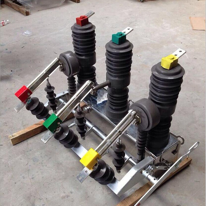 Outdoor Vacuum Circuit Breaker Kampa ZW43-12 High Voltage 11kv