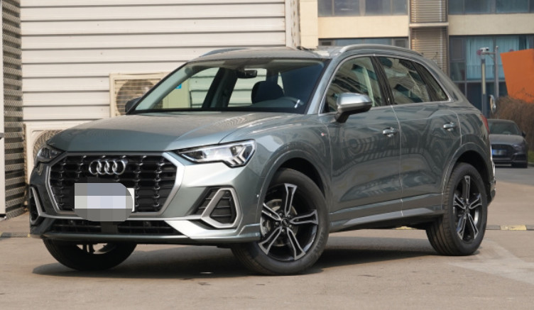 AUDI Q3 2023 year 35TFSI shishang donggan version 5 Door 5 seats SUV Car
