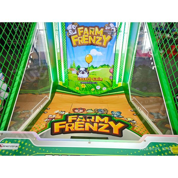 Farm Frenzy Arcade Machine Kids & Family Interactive Carnival Game Animal Themed Interactive Ball Toss Game