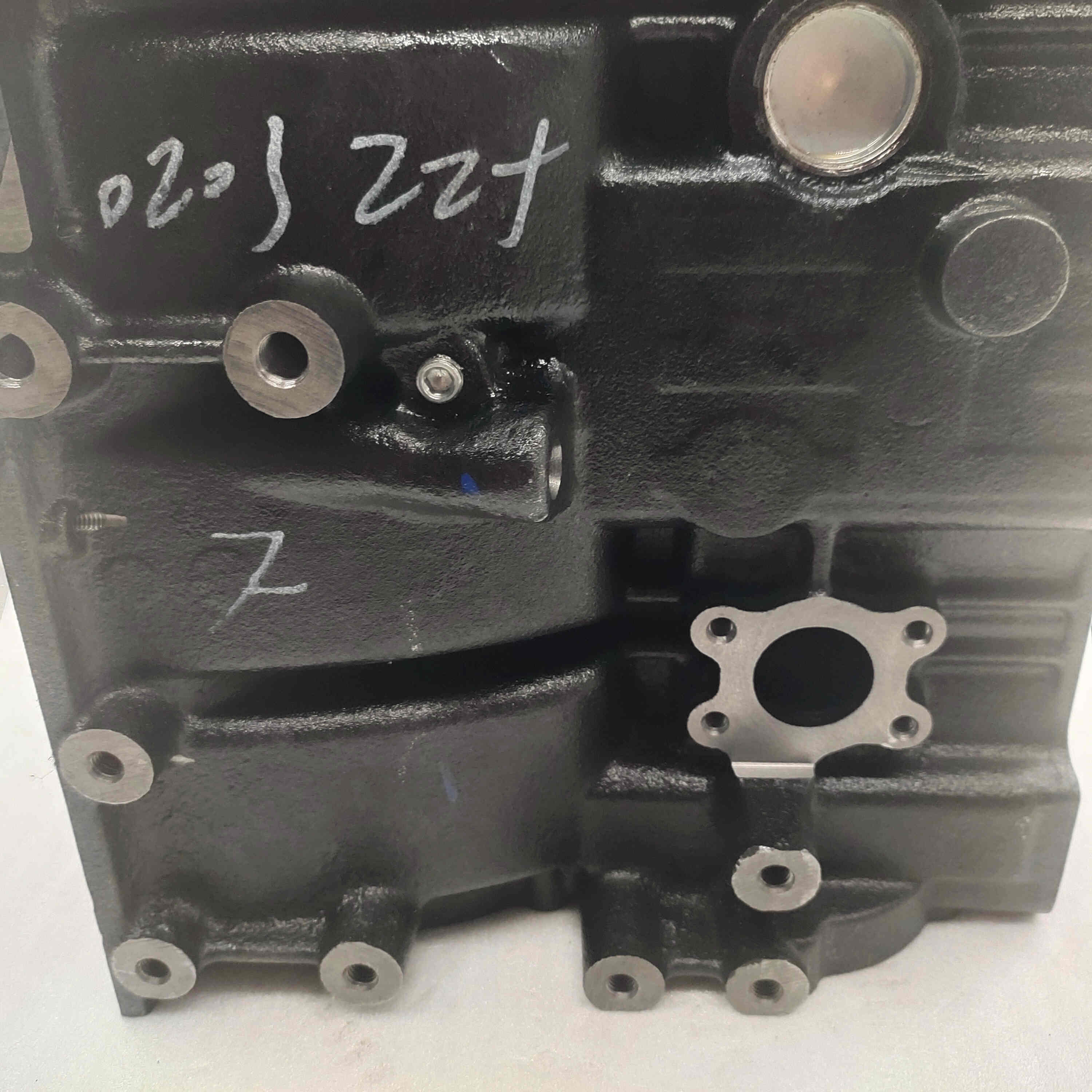 DAYANG Tricycle 800cc Water-Cooled Engine Spare Parts Casting Cylinder Block 4 Cylinder NO