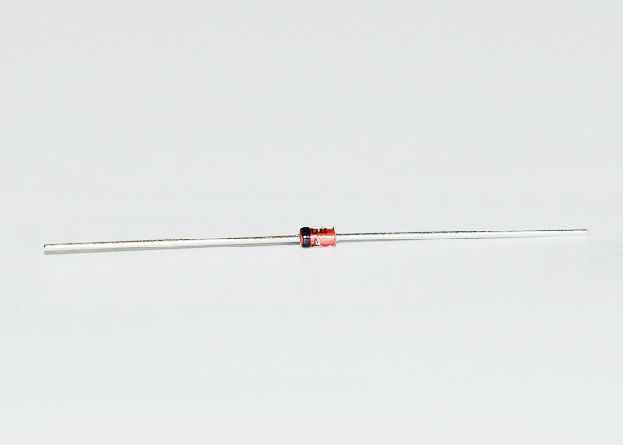 1N4148 IN4148 Small Signal Fast Switching Diodes DO 35 Glass Package