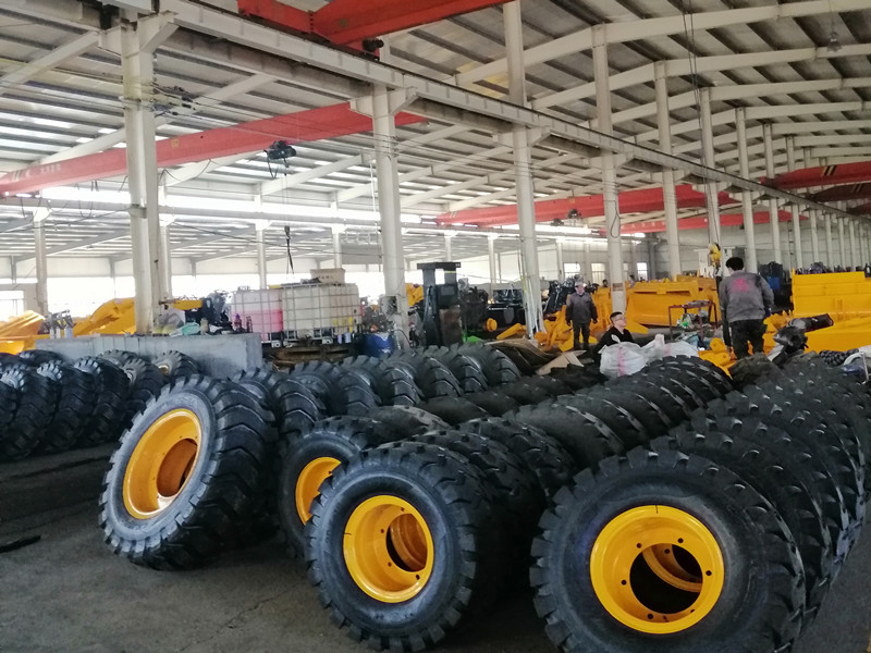 China Backhoe maufacturer best price 4x4 4WD backhoe with gripper