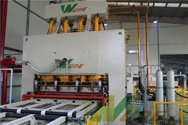 Single Layer PB / MDF Board Laminating Line , Hot Press Lamination Machine