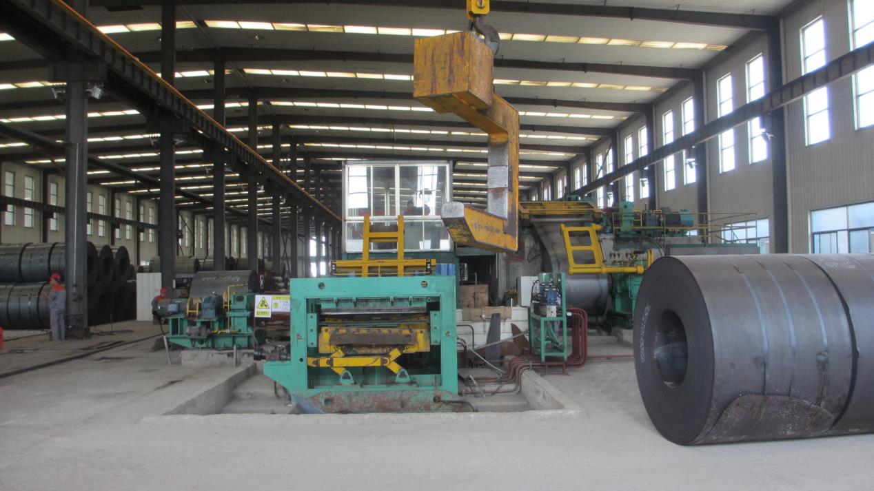2000-12000mm Length JIS Standard Q235 A36 Q345 Mild Hot Rolled Carbon Steel Checkered Floor Plate with Ms Diamond Pattern