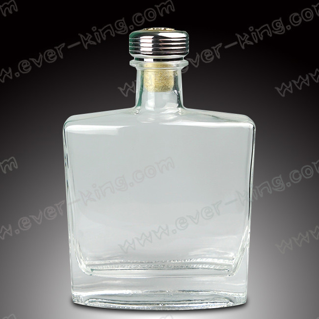 ISO9001 Square shaped Luxury Spirits Brandy Glass Bottle