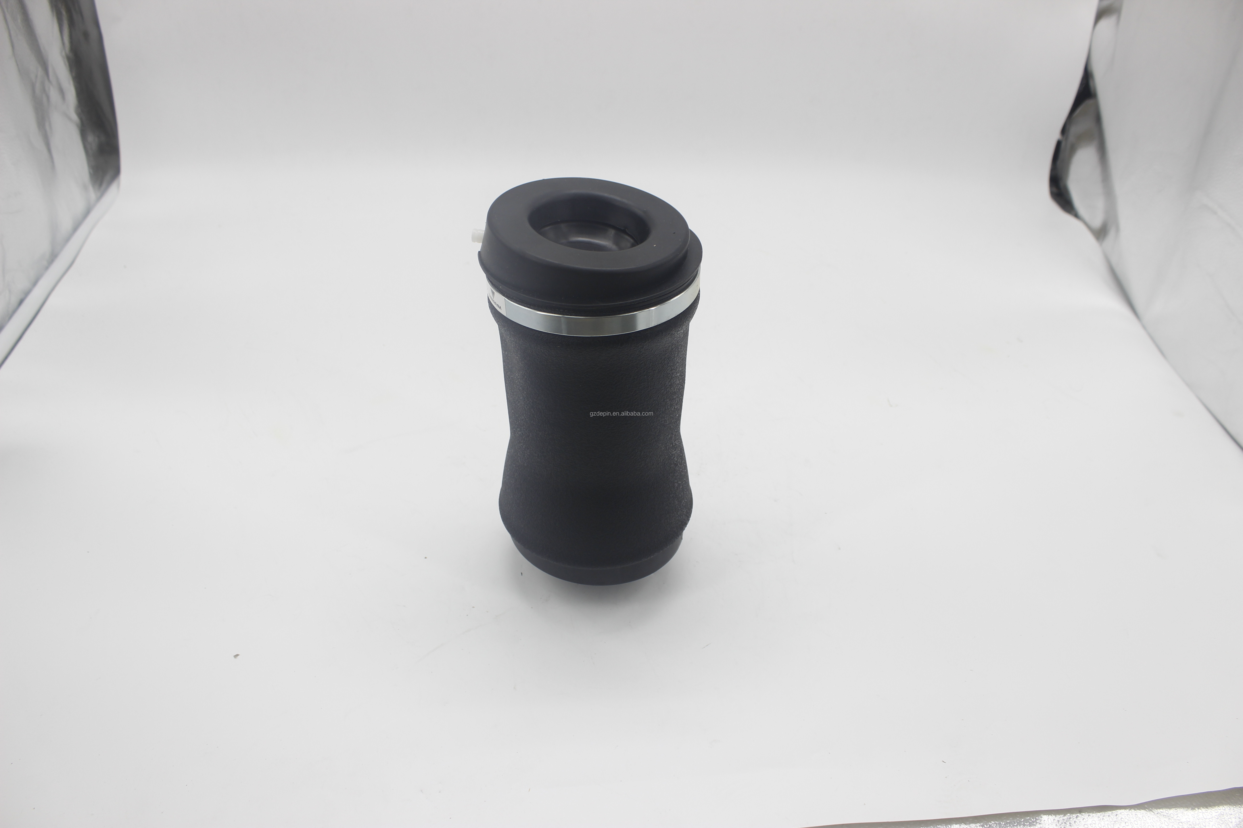 Rear Suspension Air Bag Rubber 95835850408 For Porsche Cayenne/Touareg 10-16