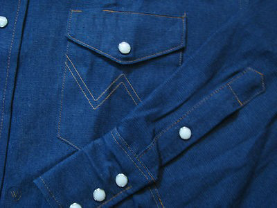 pearl snap buttons