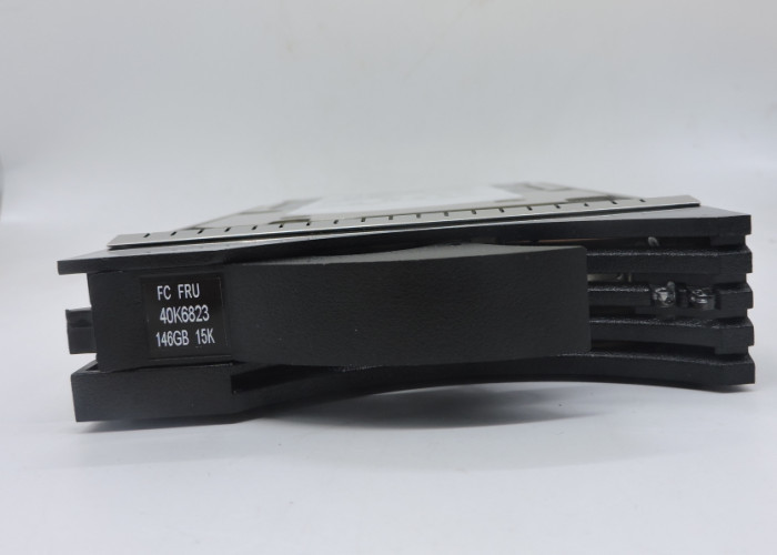 40K6823 40K6820 23R1776 2.5 Inch SAS Drives , IBM Hard Drive 146G 15K FC DS4300/4700