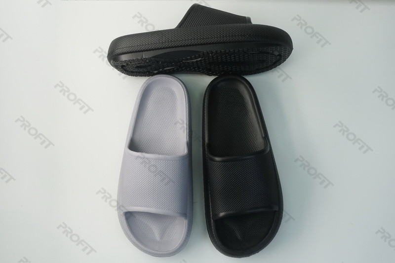 OEM Ultralight Non Slip EVA Pillow Slides Slippers