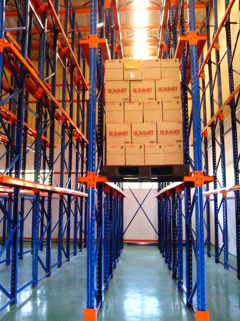 Heavy Duty Beam Shelving Rack / Warehouse Storage Selective Pallet Racking