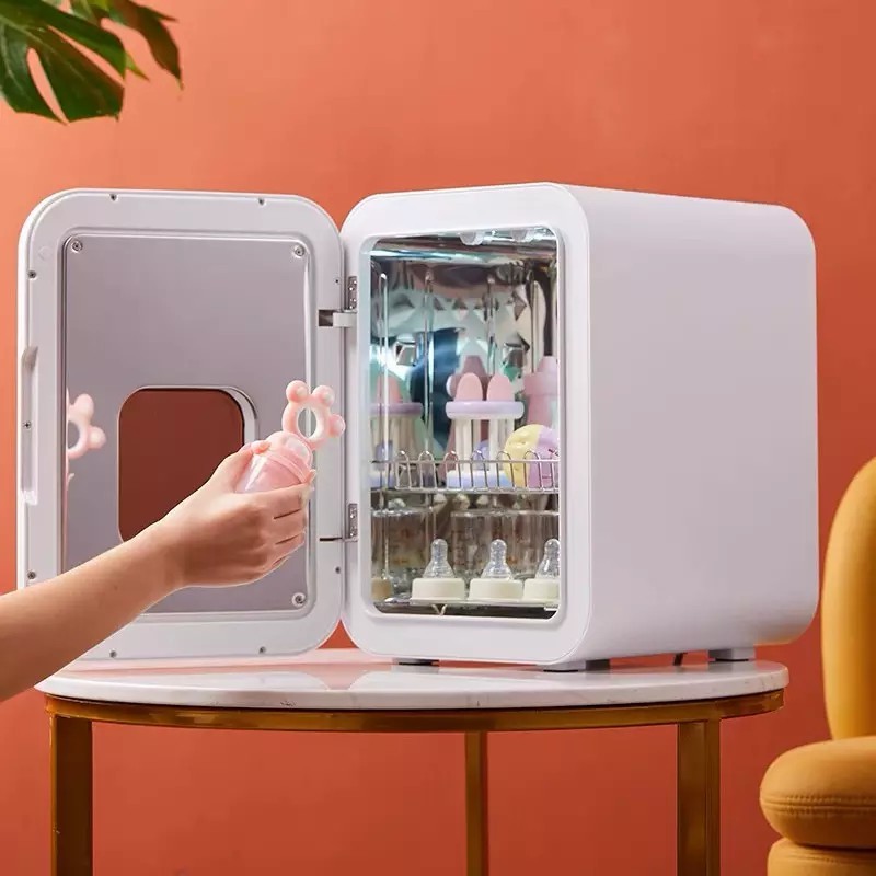 Hotel Wholesale Mini Portable Clothes Dryer Commercial Folding Household Travel Portable Electric Clothes Dryer