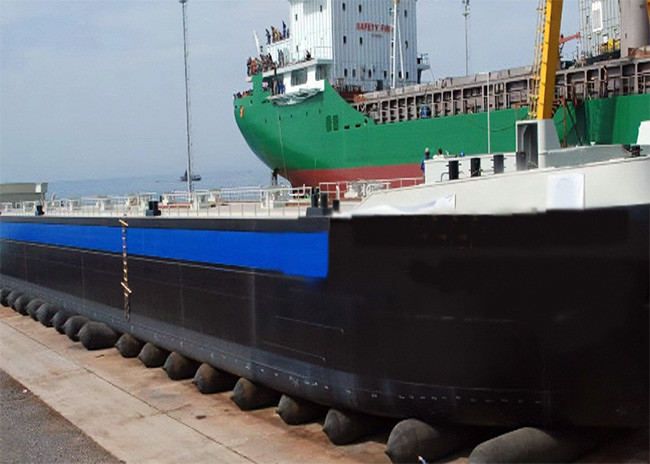 Ship Launching Marine Rubber Airbags For Shipyard Barge 3 Years Warranty
