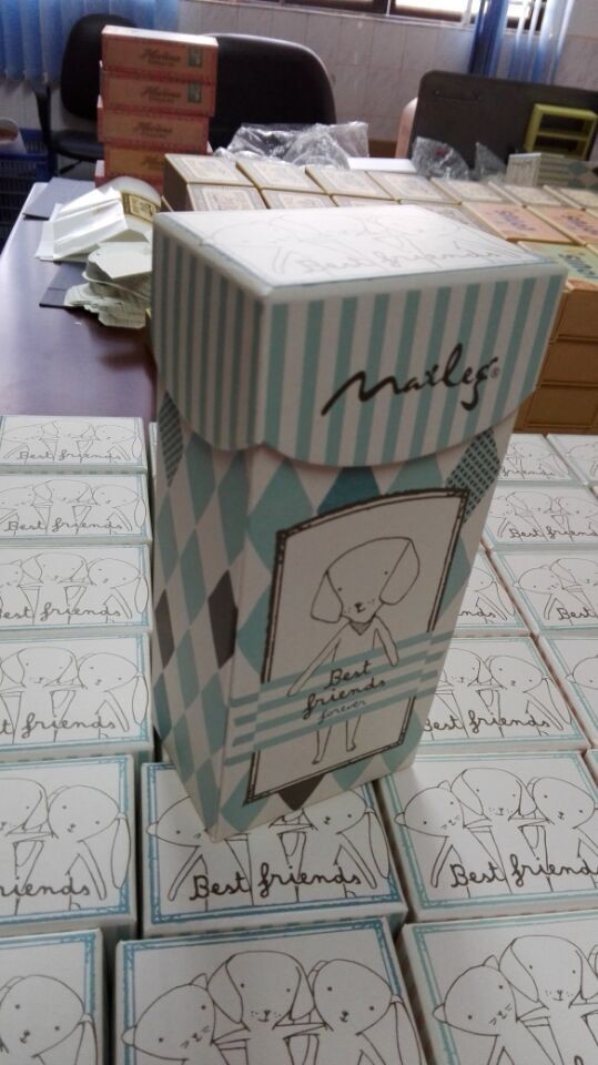 Cute design customized handmade folding paper packaging box for gift