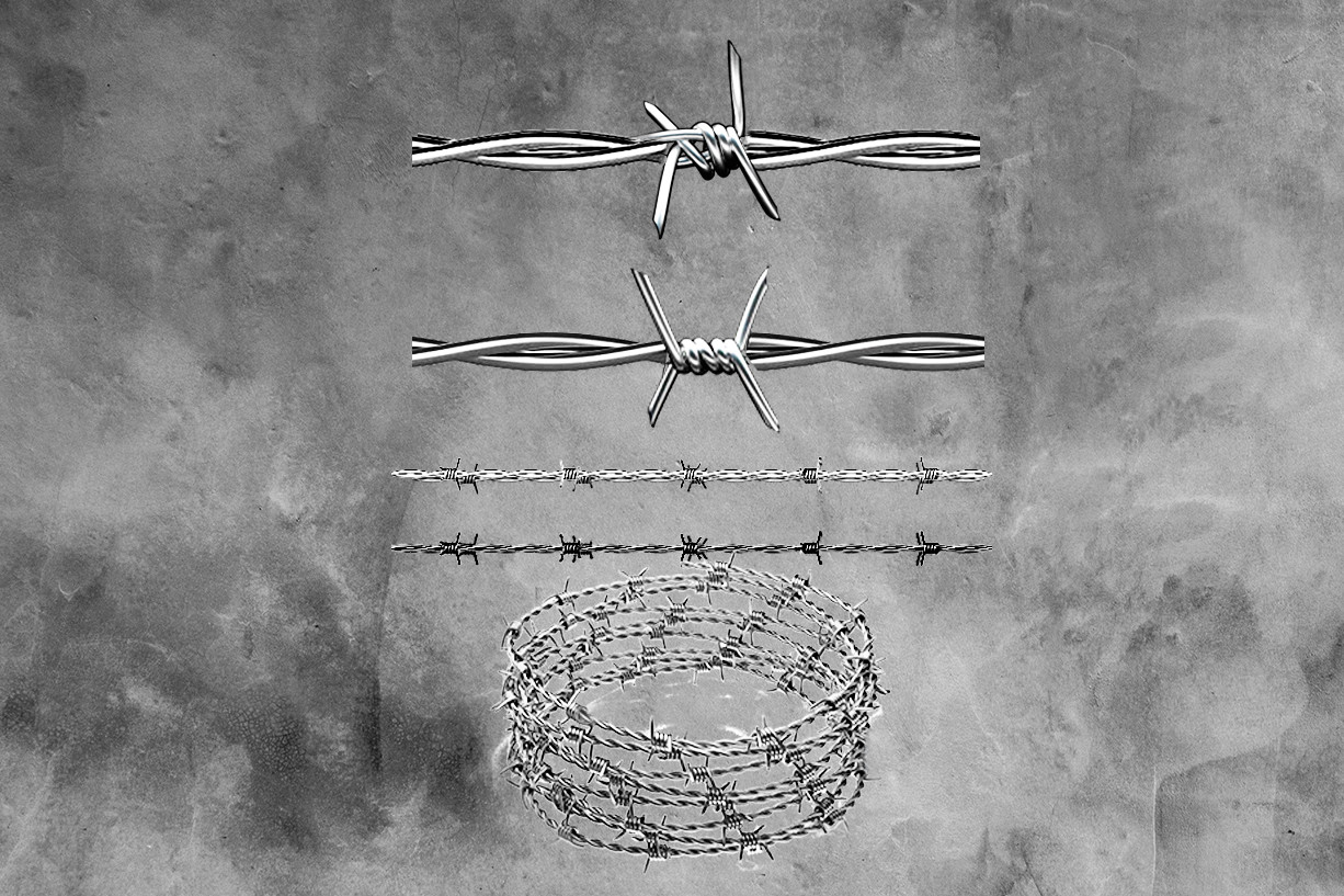 Barbed Wire Cattle Fence High Tensile Welded Twisted Security Barbed Wire Fencing