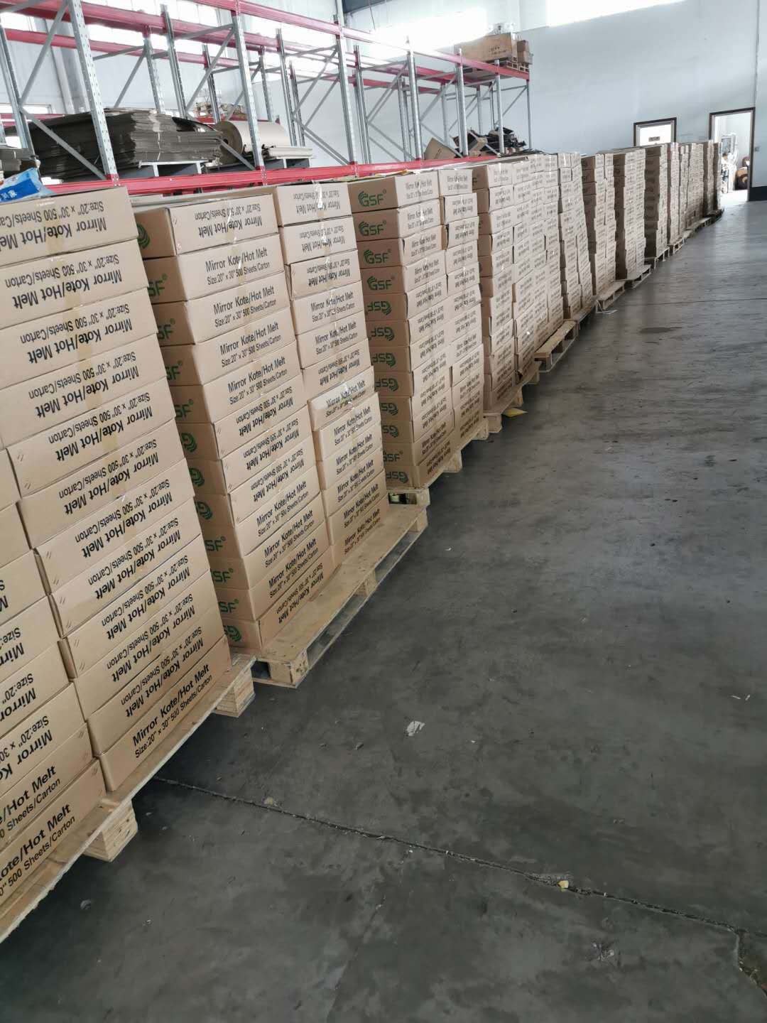 Hot Melt Adhesive Sticker Paper for Product Labeling and Branding