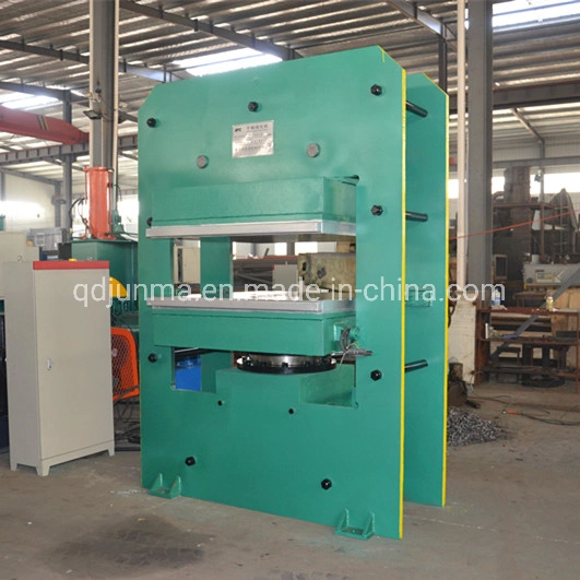Hot Technology CE Rubber Moulding Machine with Push-Pull System