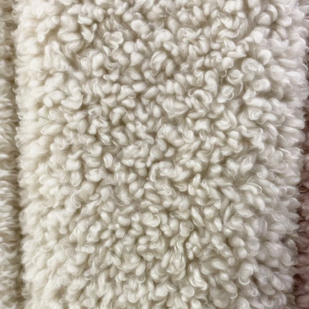 Anti Static Weft Knitted Faux Fur Fabric Knitted Lady Garments With 100% Polyester