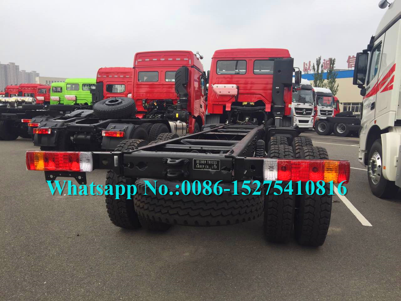 2638 380hp Beiben Heavy Duty Truck , 6x4 Ten Wheeler Cargo Truck Hand Drive Optional