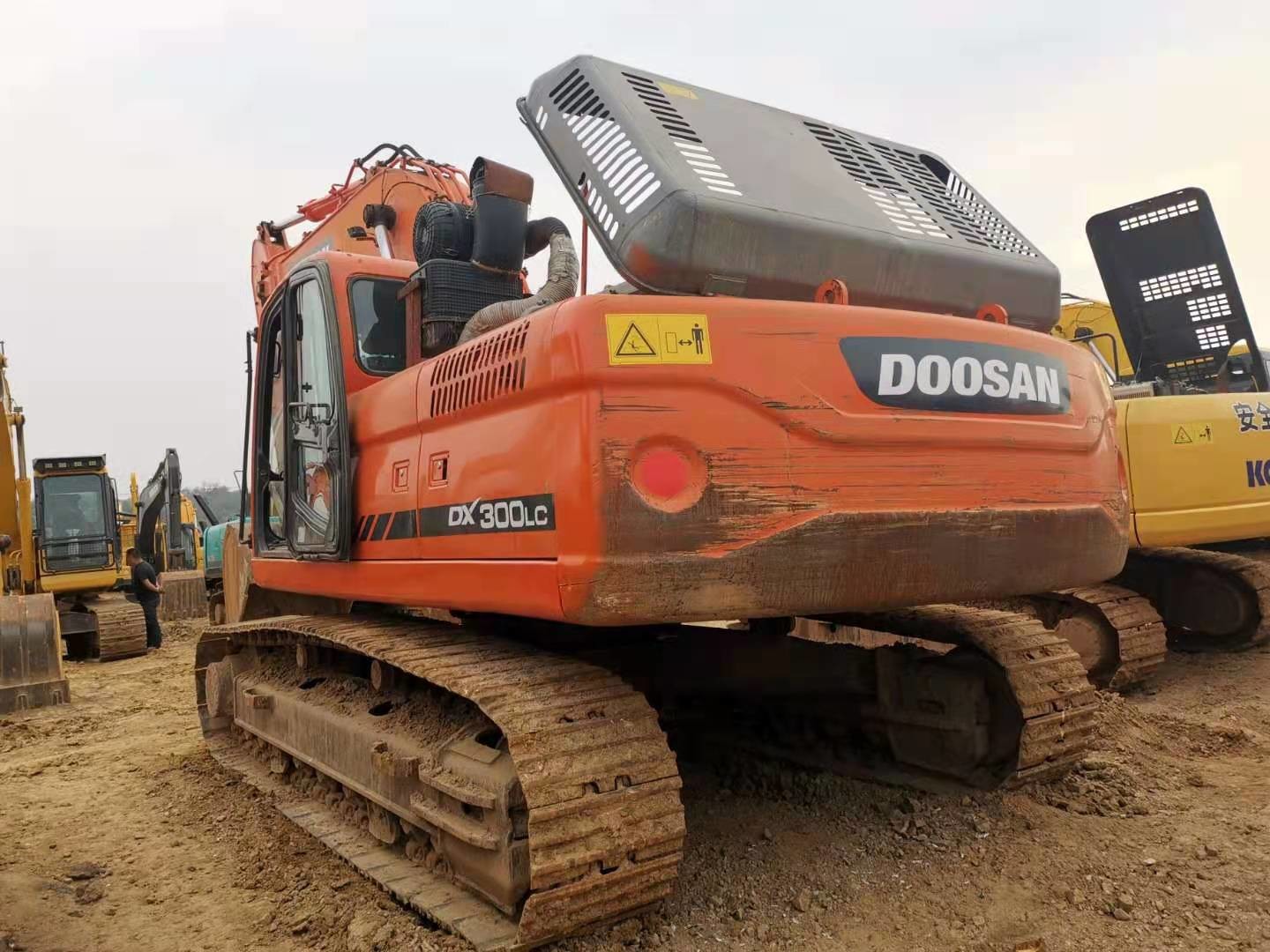 Korea Breaking Hammer DX300 Used Doosan Excavator