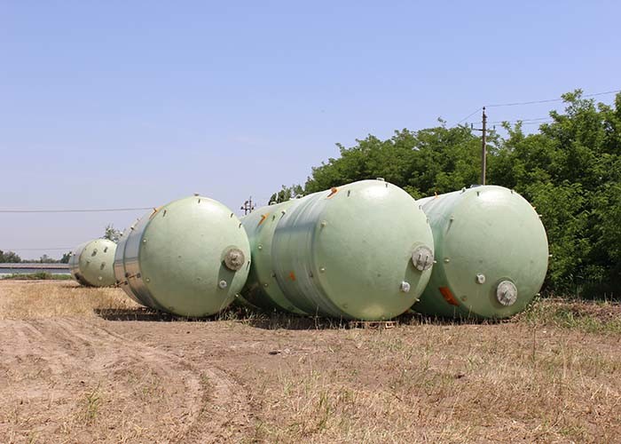 Filament Winding Round FRP Storage Tank With Excellent Impact Resistance