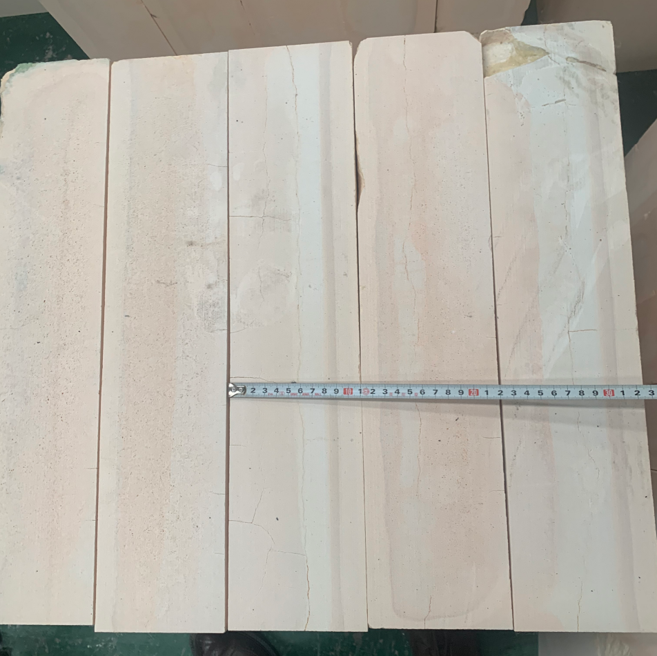 Electro Fused Cast AZS Refractory High Alumina Brick for TV-CRT Panels at Affordable
