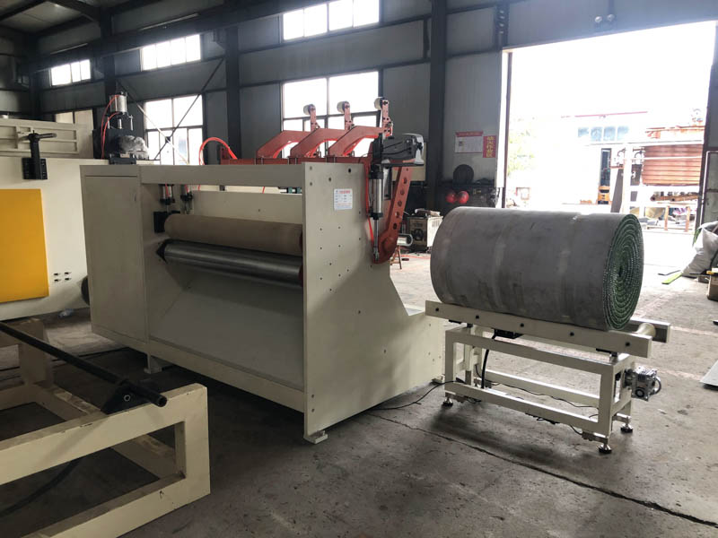 Winding Device Winder Coiler PE Sheet Fabric Carpet Turf Winding Machine