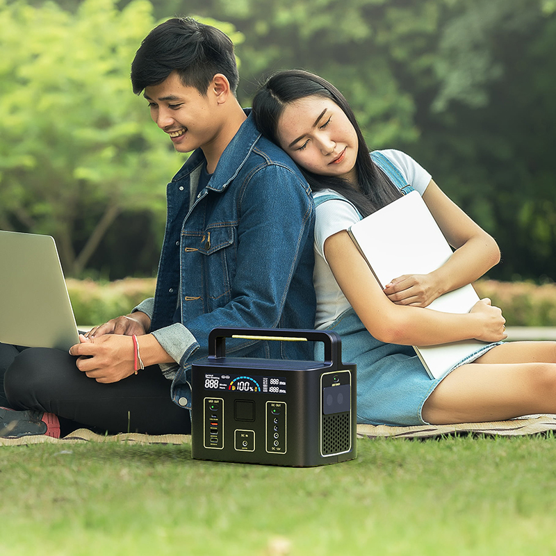 500 Watts Portable Power Charging Station Outdoor Power Station Explorer 481Wh Solar Ready Generator New