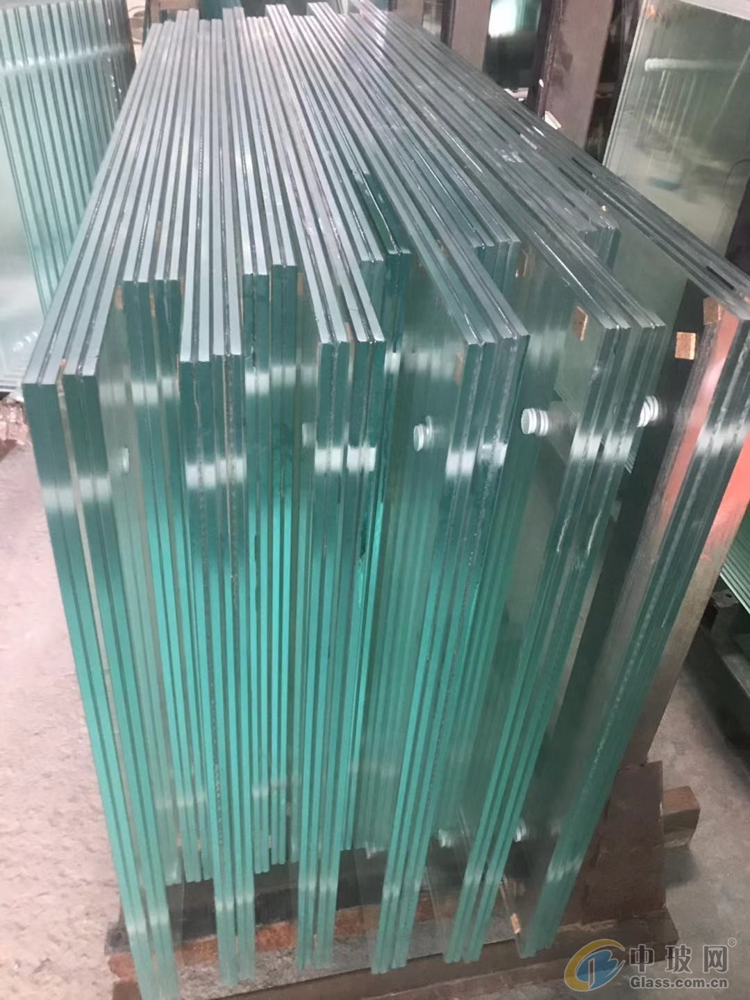 Customized Laminated/Safety/Building Glass For Furniture & Construction