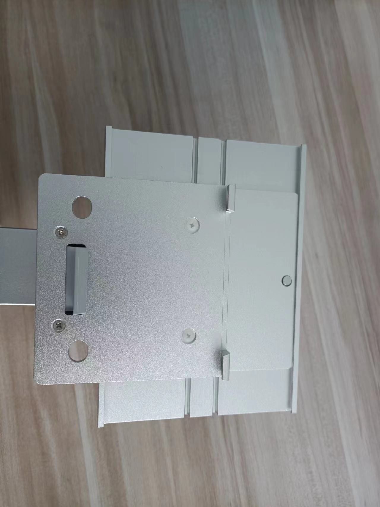 Wall mount patient monitoring supporting bracket for Mindary
