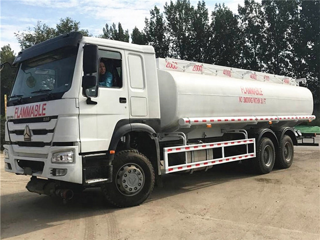 20000 Liters 6000 Gallon Diesel Oil Transporter Fuel Tank Truck Sinotruk Howo White Color