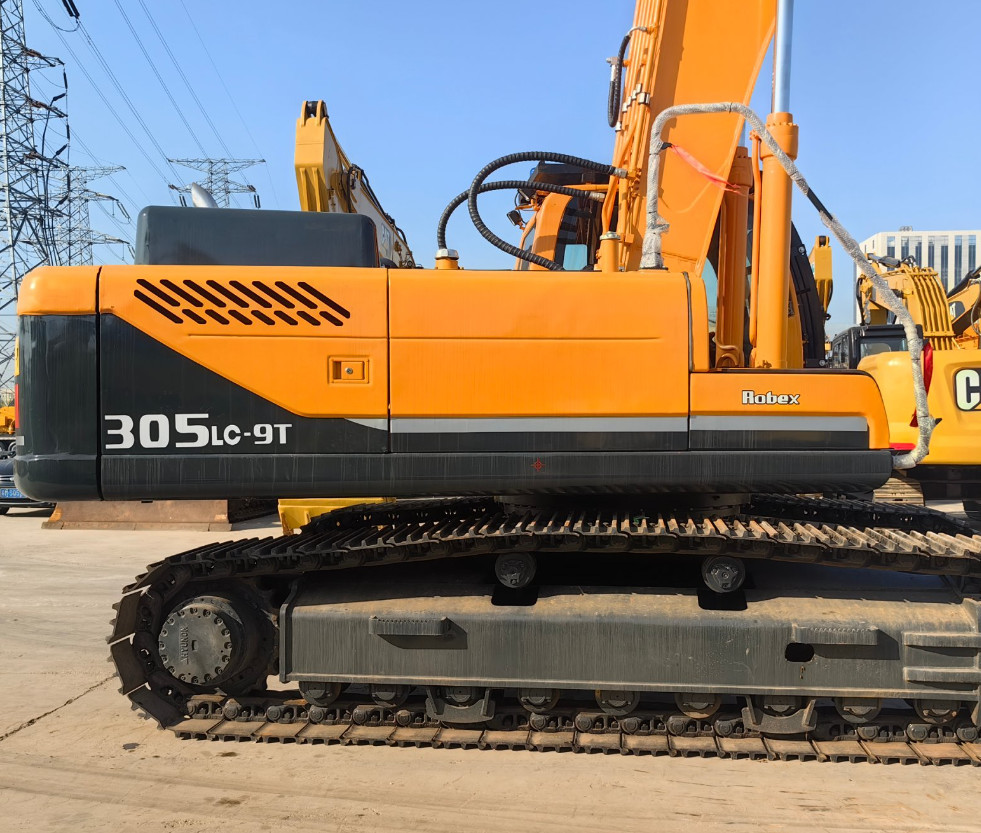2023 Year Hyundai 305 Hydraulic Crawler 30 Ton Excavator Secondhand Construction Machinery