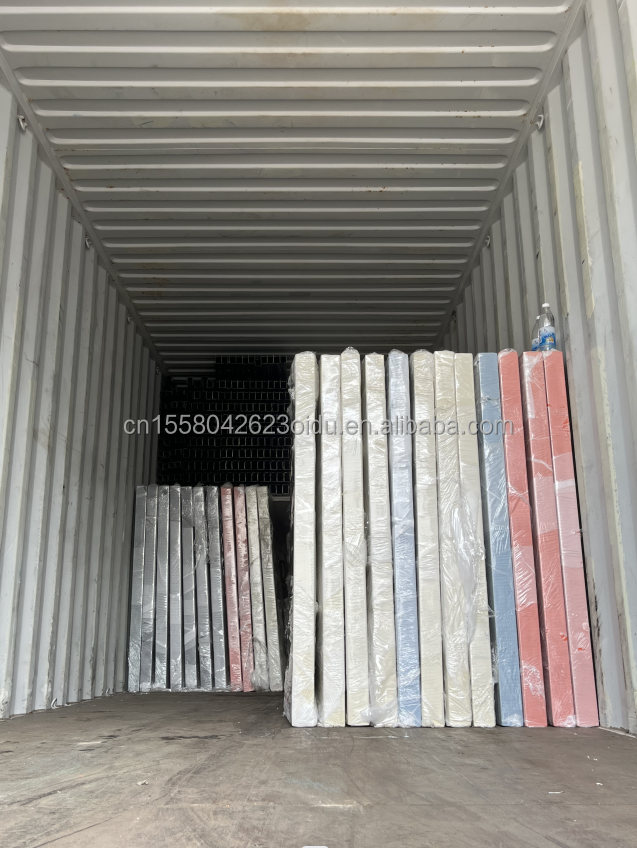 Customized Color 20FT or 40FT Luxury Shipping Container Bar Prefabricated Foldable Cafe Container Coffee Shop