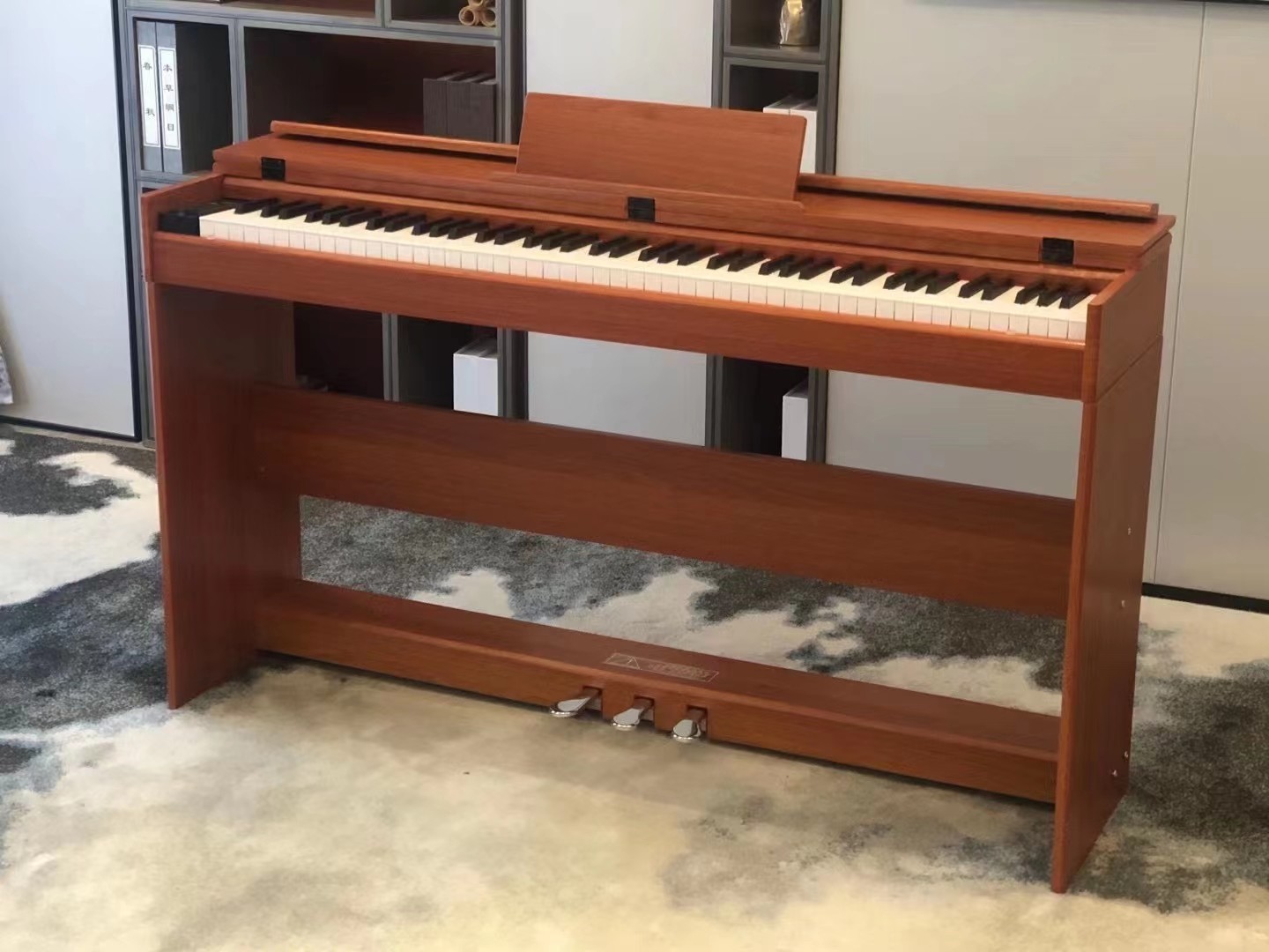 OEM& ODM piano 88 keys hammer keyboard Midi digital music piano Portable the function of changing voice, recording, acc