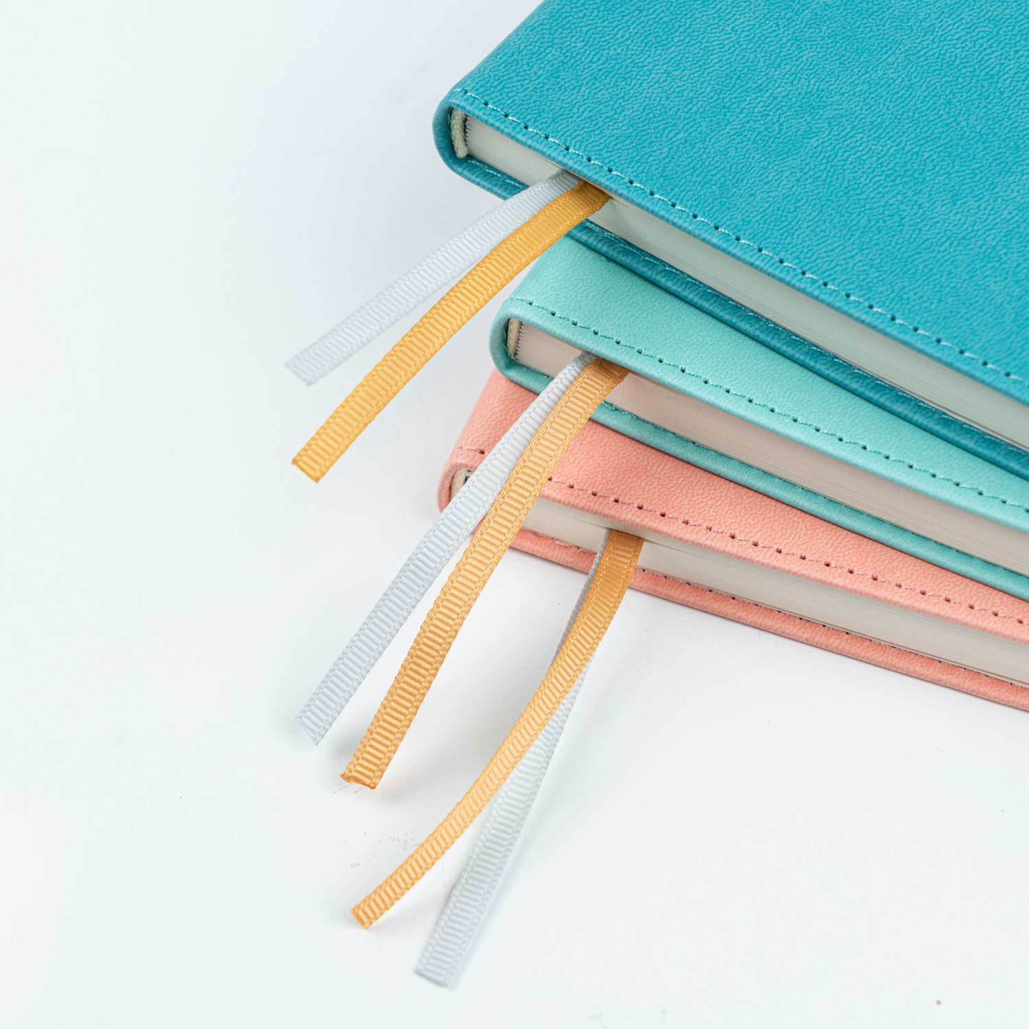 Large 8.5''X10.5'' Weekly Academic Planner Grey Color ‎Faux Leather Cover
