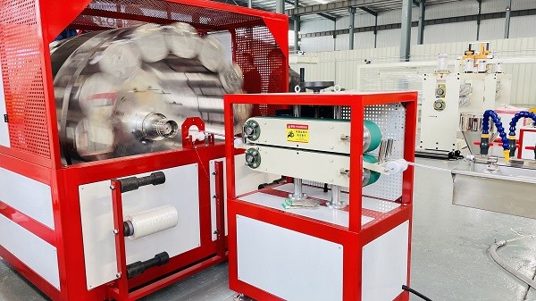 PVC Garden Hose Plastic Spiral Reinforced Water Flexible Soft Hose Pipe Making Machine Suitable for Garden and Flower Ir