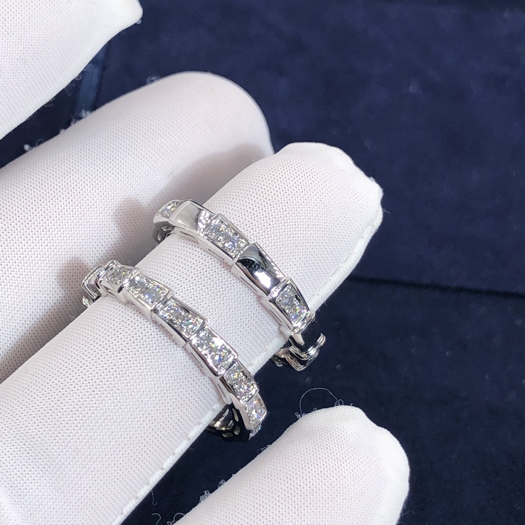 Elegant Customized 18K Gold Serpenti Viper Ring Diamond Ring Yellow Gold White Gold