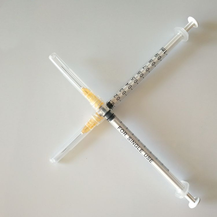 Medical CE & ISO prices disposable 1 ml syringe with injection needle