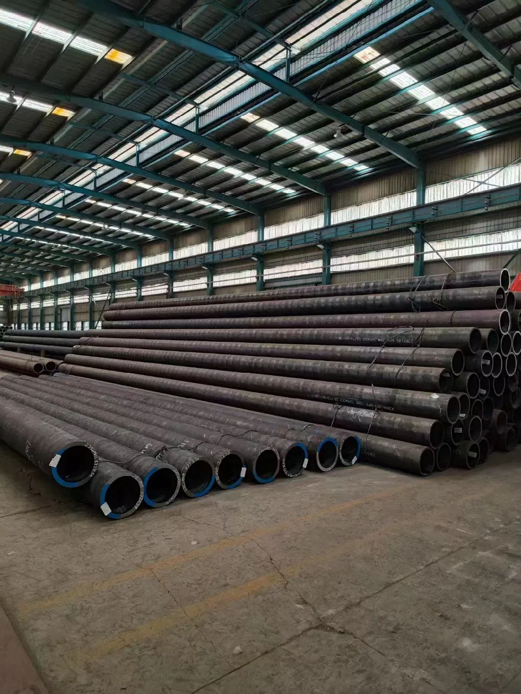 20# 40cr Sch40 Construction Black Round Tube Reasonable Price Seamless Carbon Steel Pipe