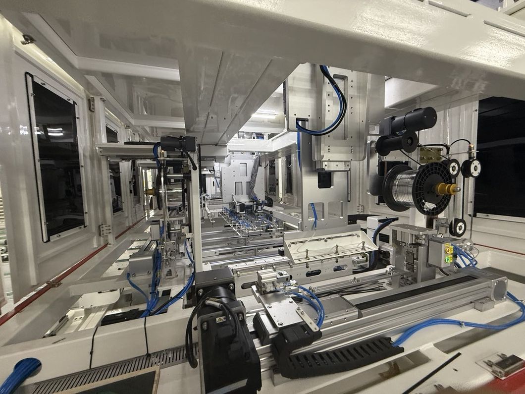 Robust Resistance Welder Optimized for Solar Module Manufacturing