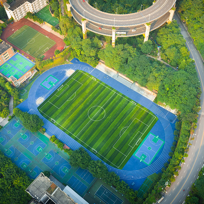 High Elasticity Jogging Track Material Rubber Playground Surface